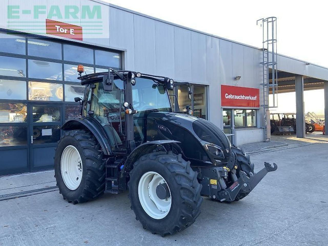 Valtra a 114 - טרקטור חקלאי: תמונה 3 Valtra a 114 - טרקטור חקלאי: תמונה 3