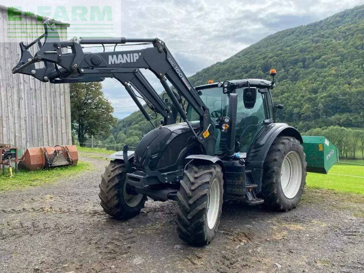 Valtra n 134 hitech 5 destockage - טרקטור חקלאי: תמונה 1 Valtra n 134 hitech 5 destockage - טרקטור חקלאי: תמונה 1