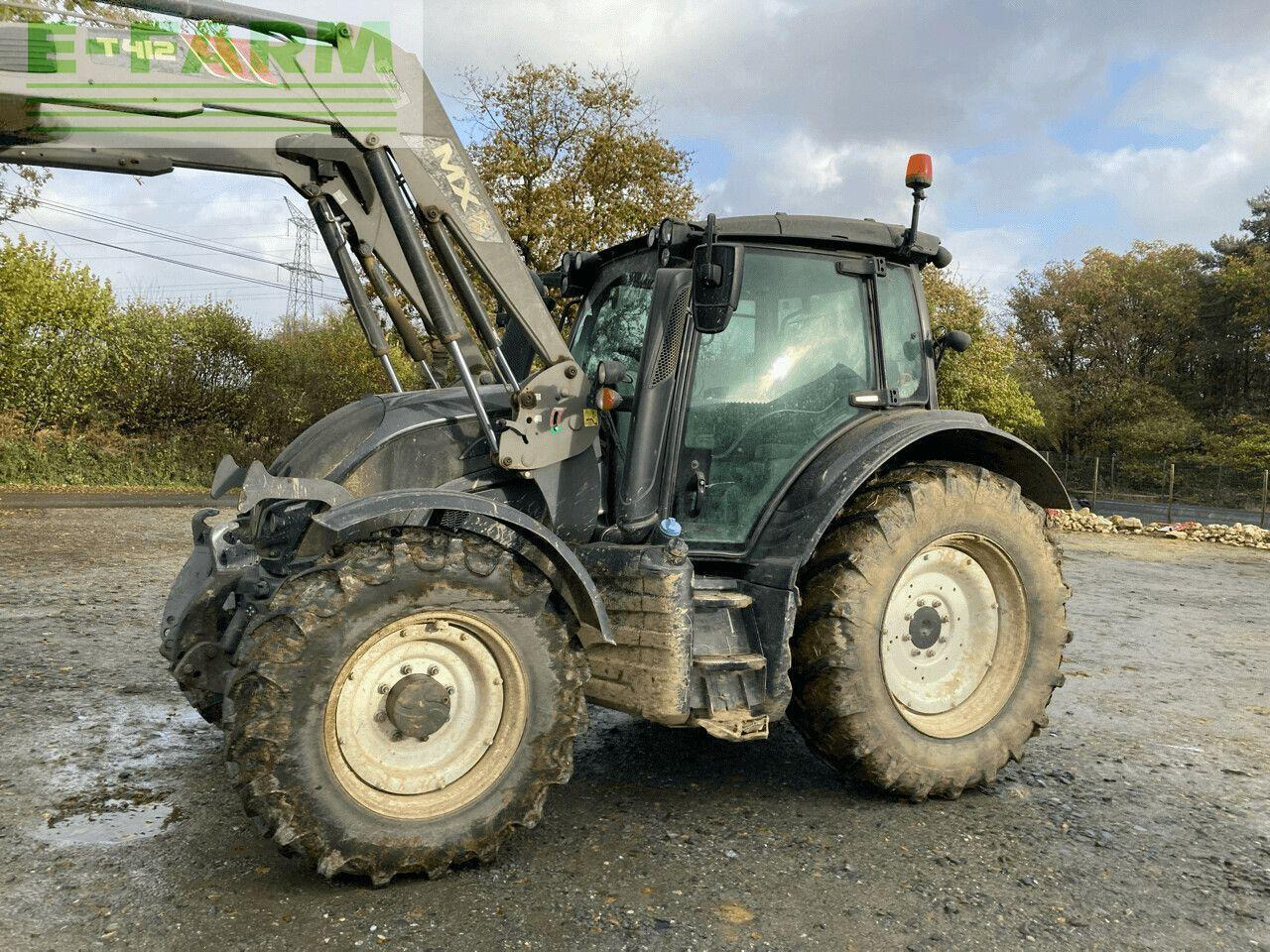 Valtra n 134 - טרקטור חקלאי: תמונה 1 Valtra n 134 - טרקטור חקלאי: תמונה 1
