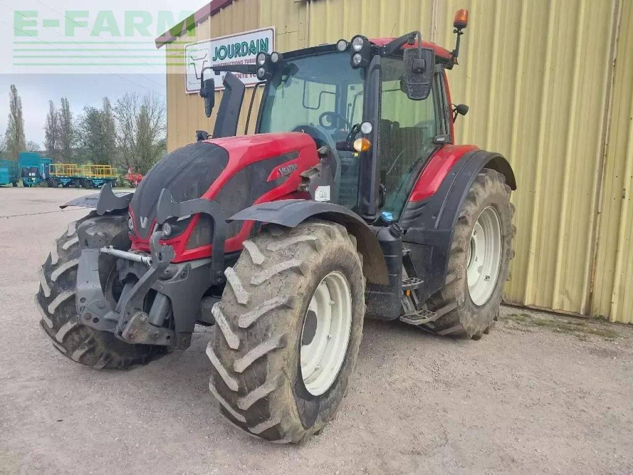 Valtra n 174 - טרקטור חקלאי: תמונה 1 Valtra n 174 - טרקטור חקלאי: תמונה 1