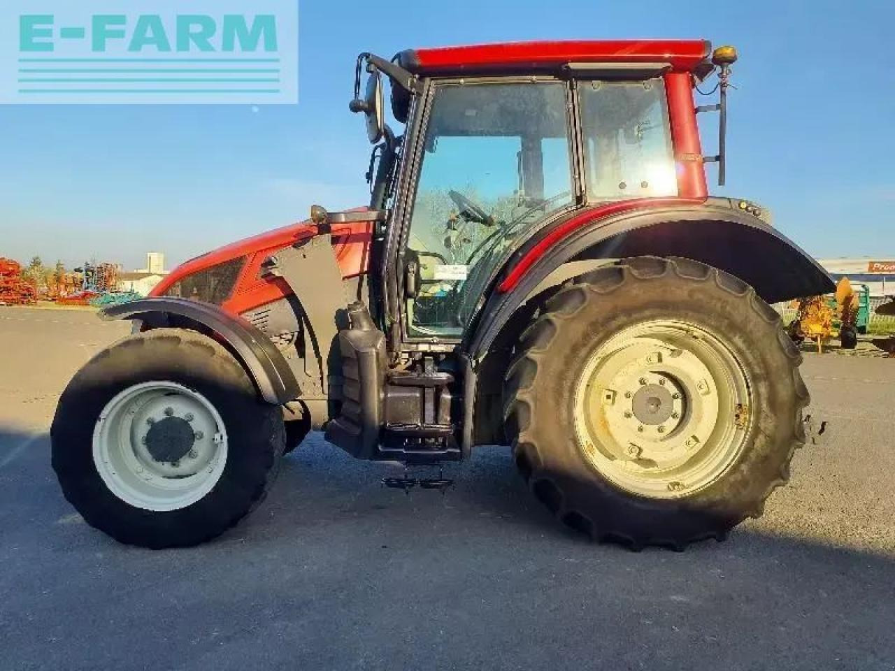 Valtra n103 - טרקטור חקלאי: תמונה 3 Valtra n103 - טרקטור חקלאי: תמונה 3