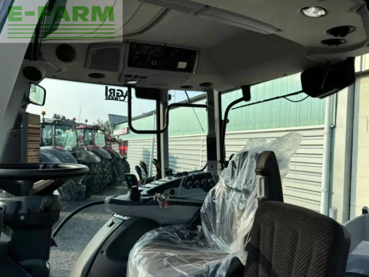 Valtra n135h - טרקטור חקלאי: תמונה 5 Valtra n135h - טרקטור חקלאי: תמונה 5