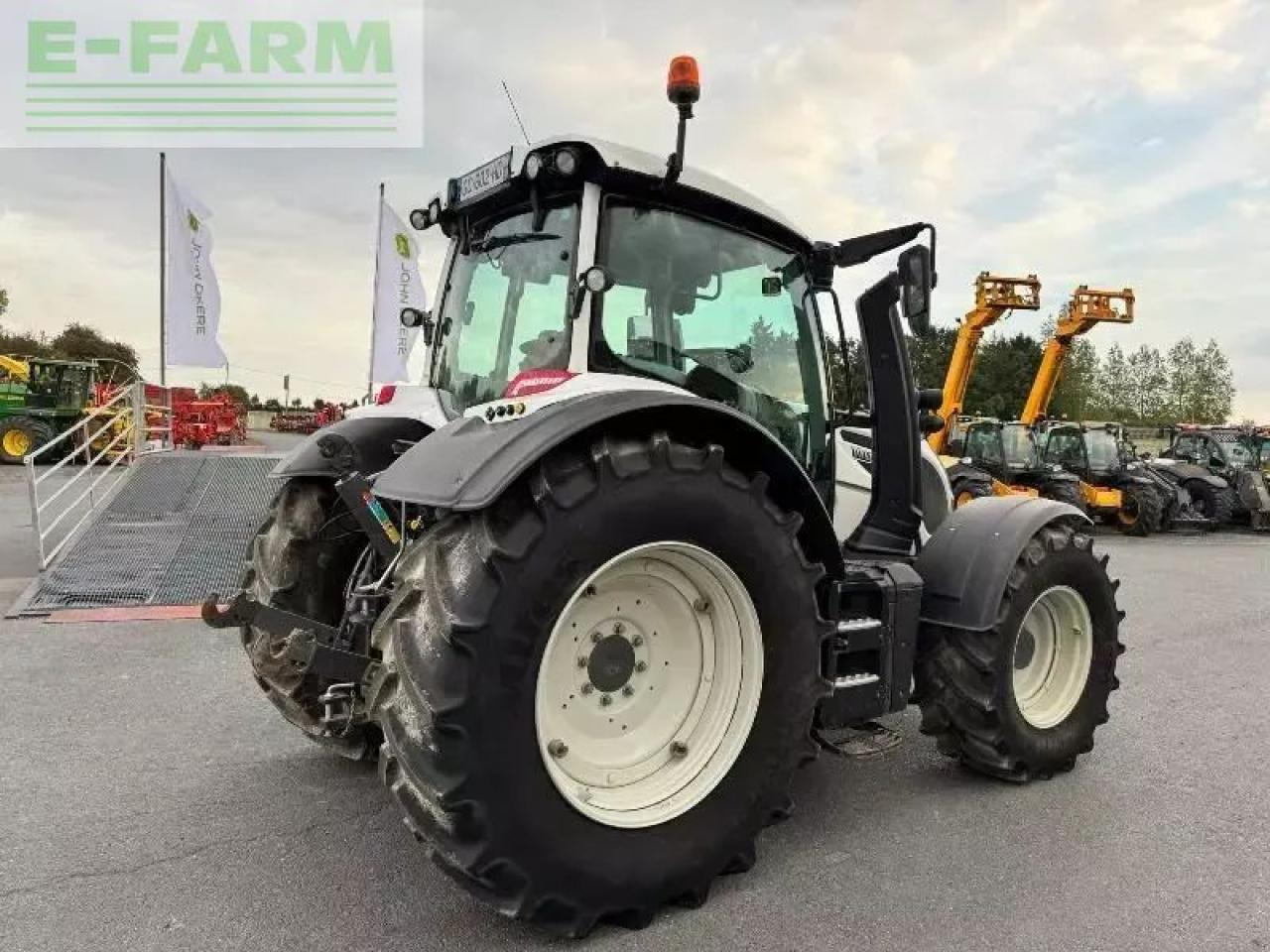 Valtra n174 direct Direct - טרקטור חקלאי: תמונה 5 Valtra n174 direct Direct - טרקטור חקלאי: תמונה 5