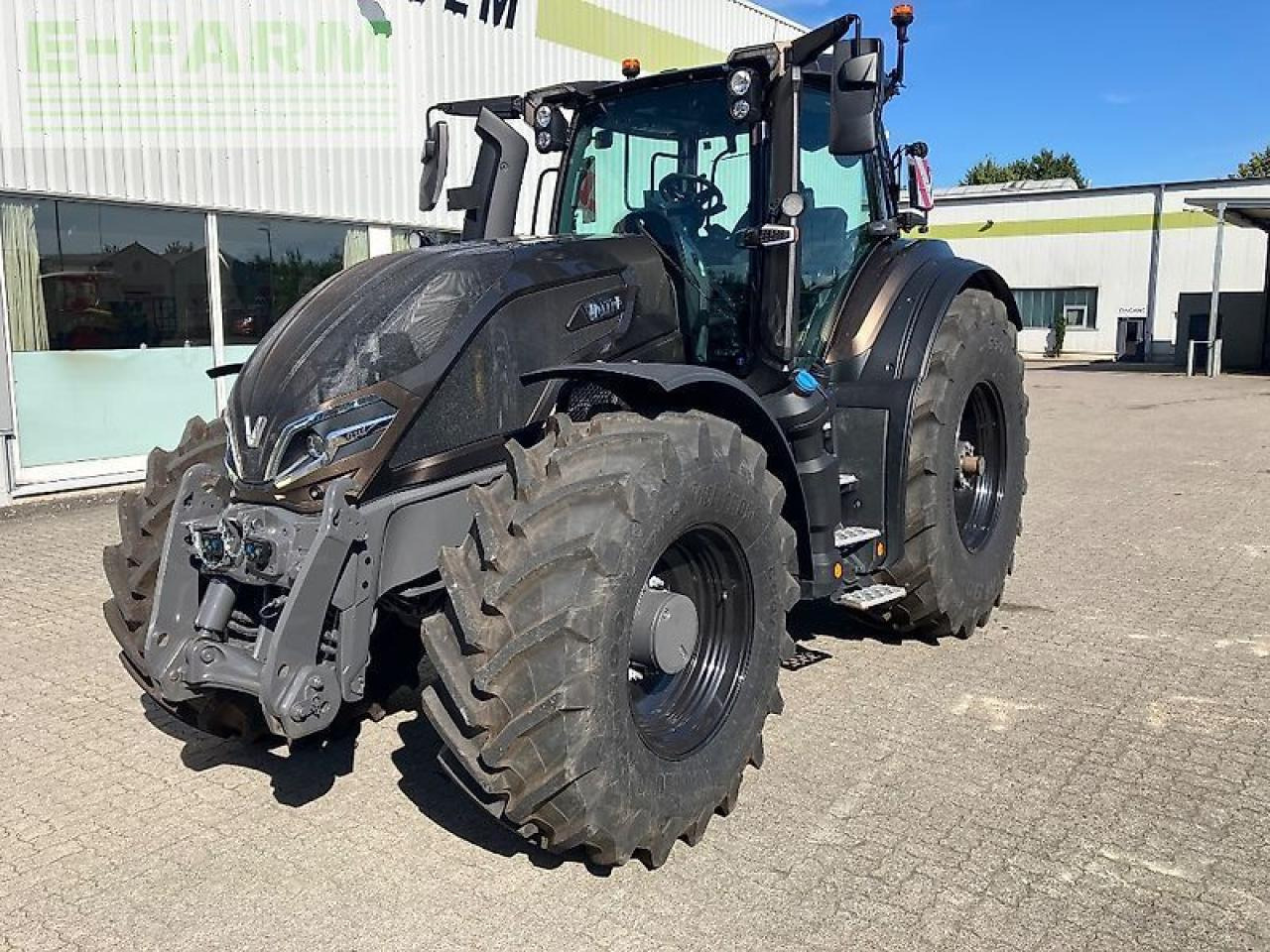 Valtra q245 (gewährleistungsverlängerung 12.2026) - טרקטור חקלאי: תמונה 2 Valtra q245 (gewährleistungsverlängerung 12.2026) - טרקטור חקלאי: תמונה 2