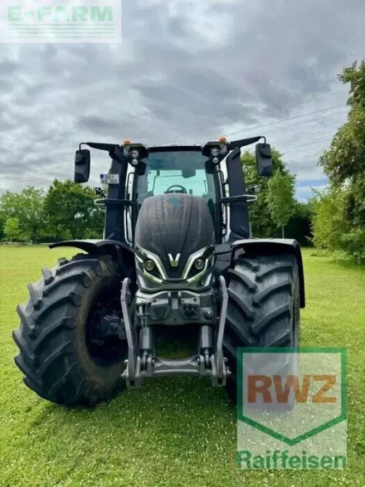 Valtra q305 - טרקטור חקלאי: תמונה 2 Valtra q305 - טרקטור חקלאי: תמונה 2