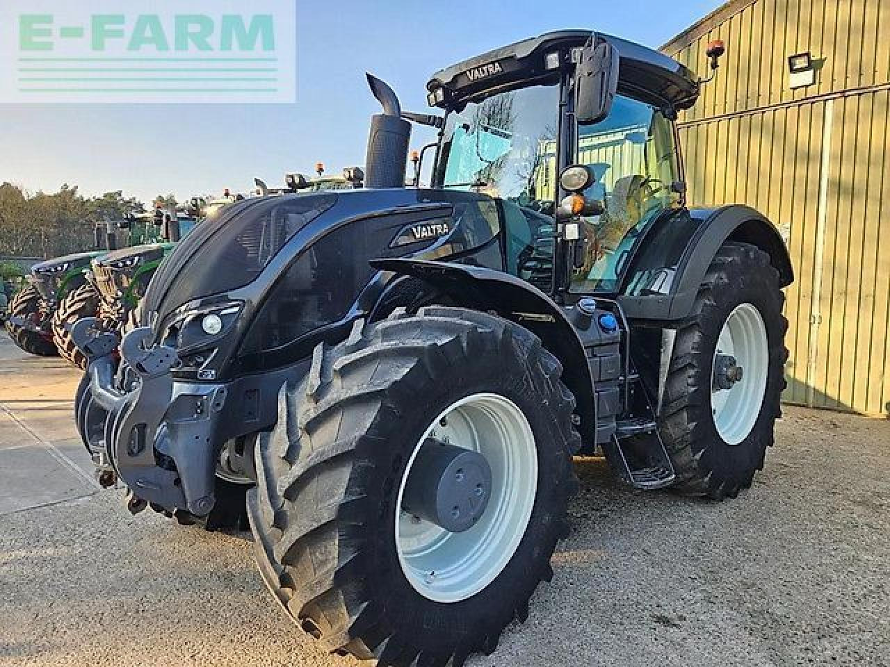 Valtra s394 smarttouch twintrac s274 s294 s324 s354 s374 fendt agco - טרקטור חקלאי: תמונה 3 Valtra s394 smarttouch twintrac s274 s294 s324 s354 s374 fendt agco - טרקטור חקלאי: תמונה 3