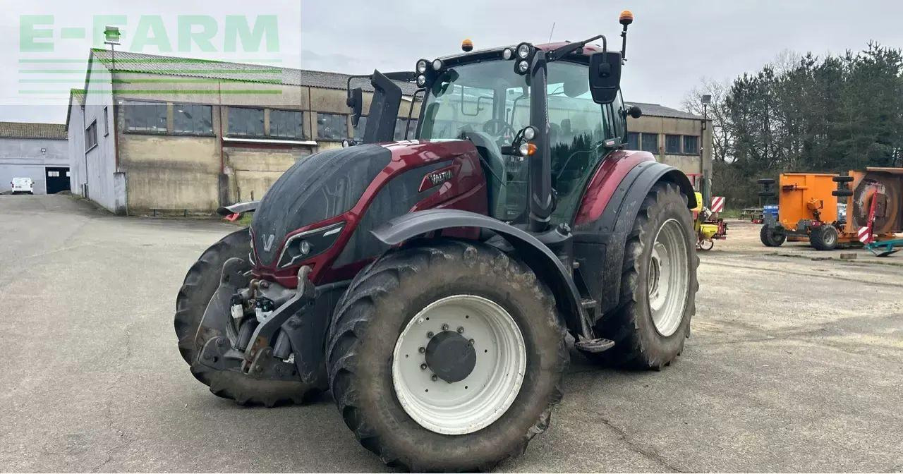 Valtra t 214 v smarttouch - טרקטור חקלאי: תמונה 3 Valtra t 214 v smarttouch - טרקטור חקלאי: תמונה 3