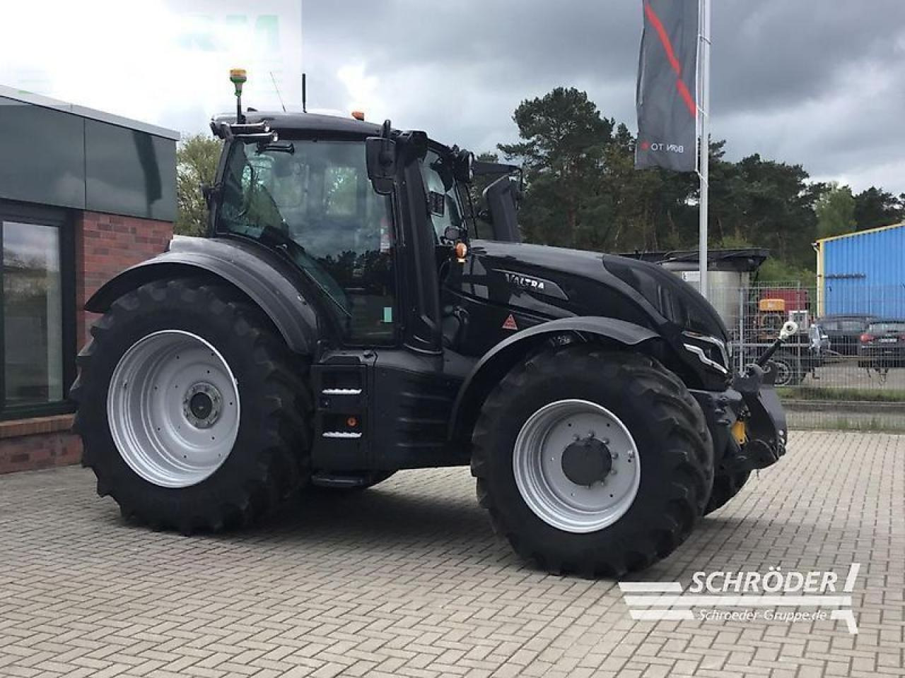 Valtra t 215 d smarttouch | rtk | unlimited - טרקטור חקלאי: תמונה 4 Valtra t 215 d smarttouch | rtk | unlimited - טרקטור חקלאי: תמונה 4