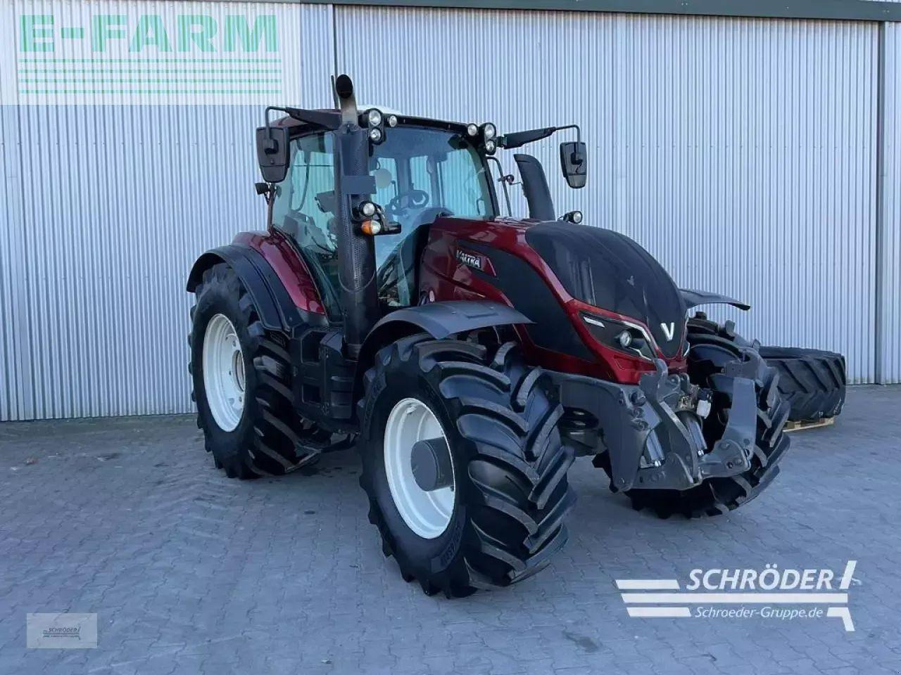 Valtra t 254 v smarttouch - טרקטור חקלאי: תמונה 1 Valtra t 254 v smarttouch - טרקטור חקלאי: תמונה 1