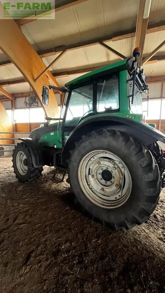 Valtra t120 - טרקטור חקלאי: תמונה 4 Valtra t120 - טרקטור חקלאי: תמונה 4