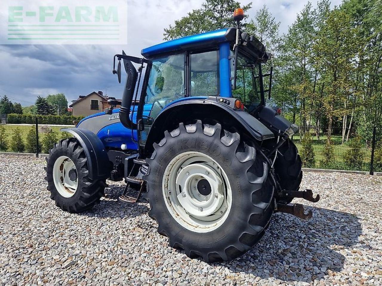 Valtra t131 hitech HiTech - טרקטור חקלאי: תמונה 4 Valtra t131 hitech HiTech - טרקטור חקלאי: תמונה 4