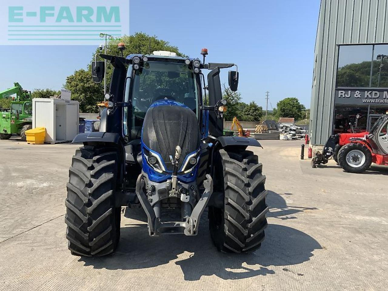 Valtra t215 direct tractor (st23688) Direct - טרקטור חקלאי: תמונה 4 Valtra t215 direct tractor (st23688) Direct - טרקטור חקלאי: תמונה 4