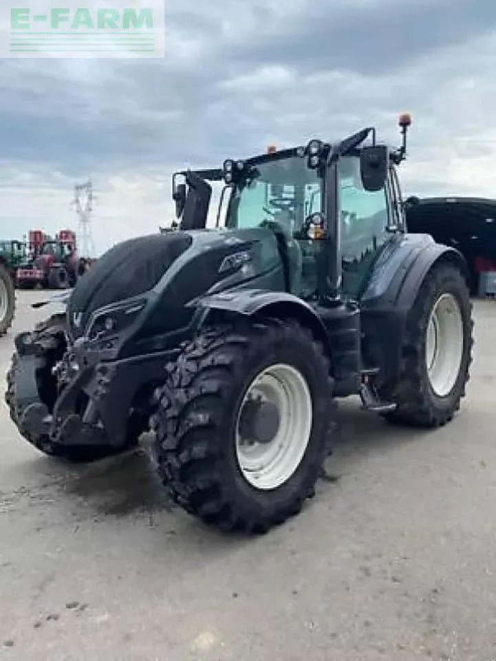 Valtra t234 versu Versu - טרקטור חקלאי: תמונה 1 Valtra t234 versu Versu - טרקטור חקלאי: תמונה 1