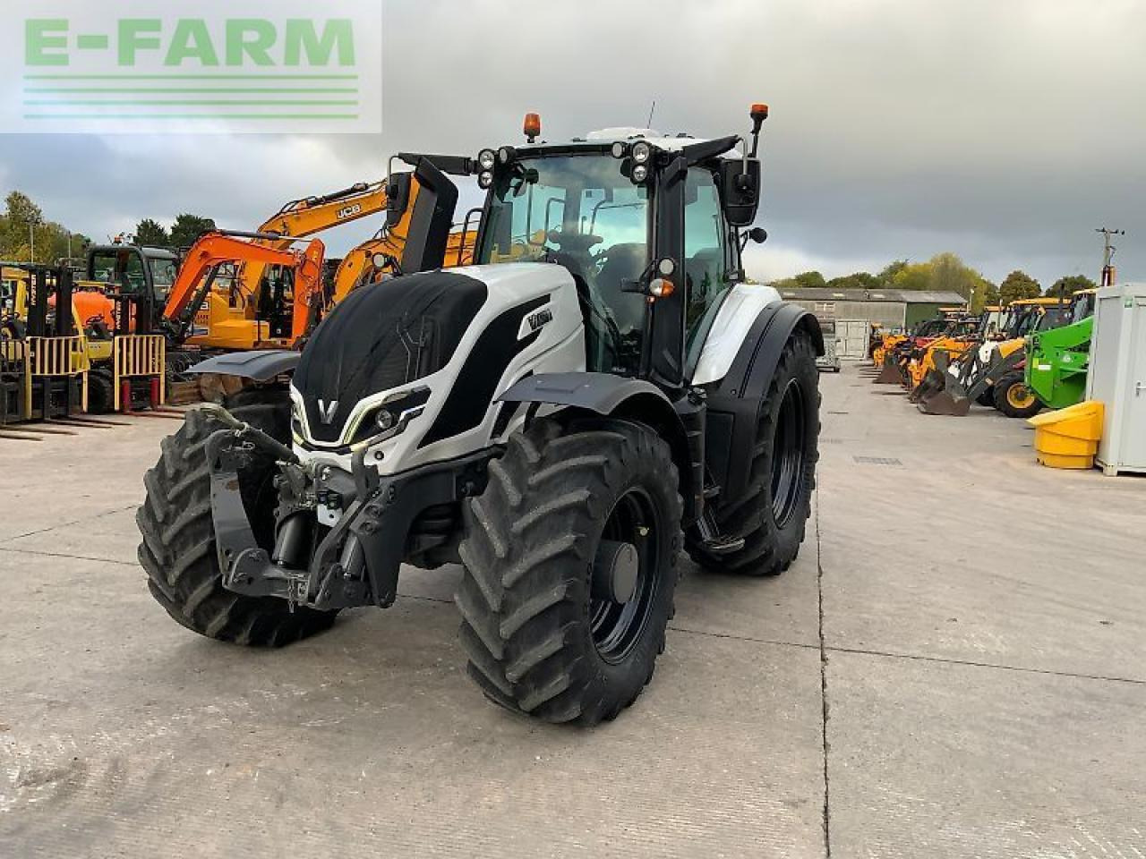 Valtra t235 versu tractor (st24702) Versu - טרקטור חקלאי: תמונה 4 Valtra t235 versu tractor (st24702) Versu - טרקטור חקלאי: תמונה 4