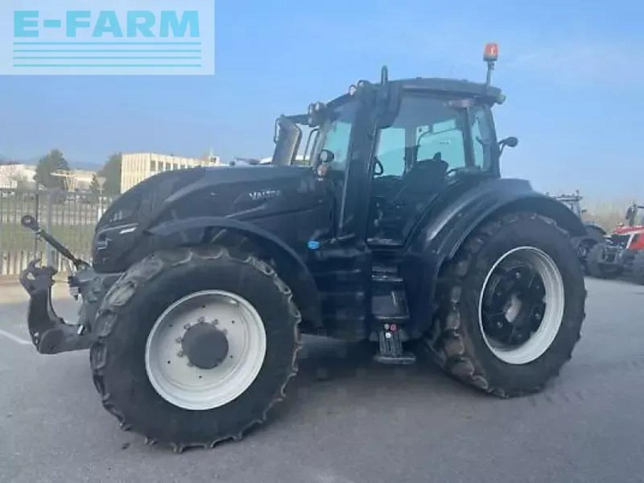 Valtra t254v - טרקטור חקלאי: תמונה 1 Valtra t254v - טרקטור חקלאי: תמונה 1
