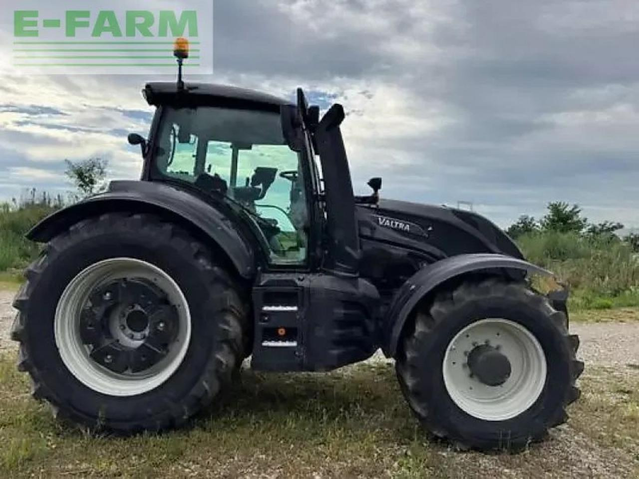 Valtra t254v - טרקטור חקלאי: תמונה 4 Valtra t254v - טרקטור חקלאי: תמונה 4