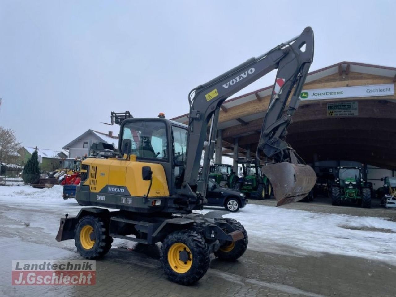 Volvo ew60 e 30 kmh - מחפר גלגלים: תמונה 2 Volvo ew60 e 30 kmh - מחפר גלגלים: תמונה 2