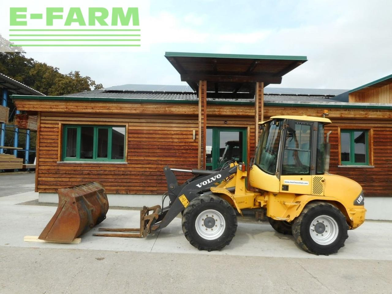 Volvo l35b-z/s ( 6.650kg ) - מיני מחפר: תמונה 1 Volvo l35b-z/s ( 6.650kg ) - מיני מחפר: תמונה 1