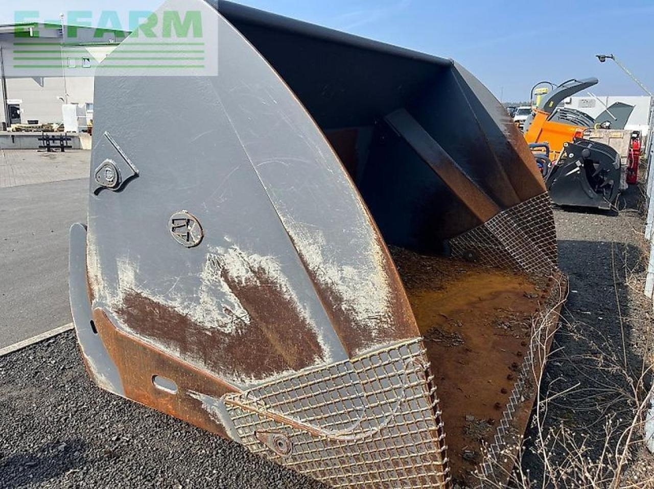 Volvo volvo l 110 - 120 - מיני מחפר: תמונה 3 Volvo volvo l 110 - 120 - מיני מחפר: תמונה 3