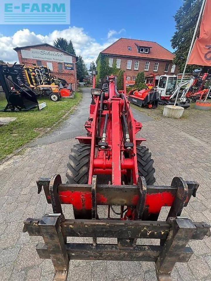 Weidemann 1370 p48 - מיני מחפר: תמונה 2 Weidemann 1370 p48 - מיני מחפר: תמונה 2