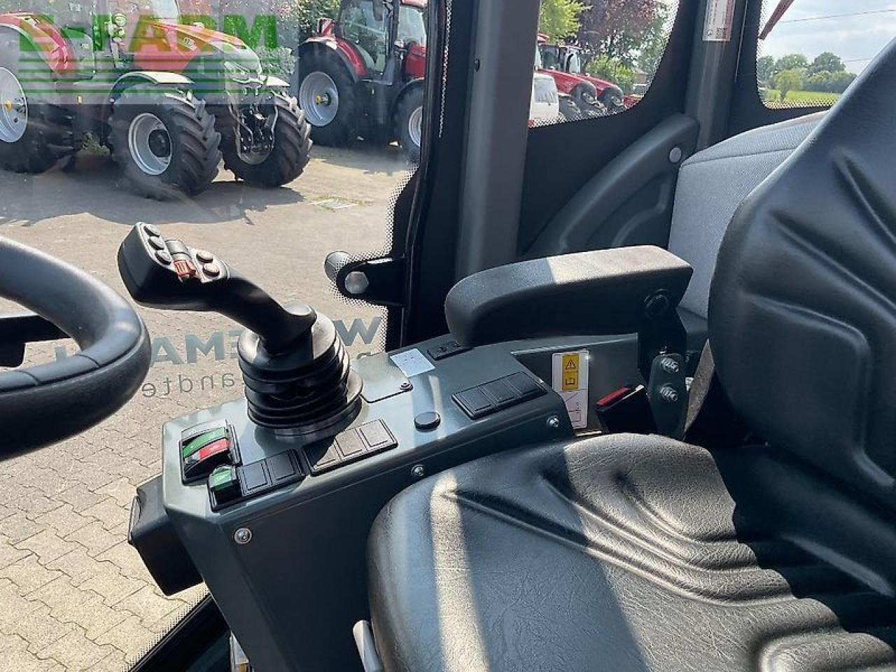 Weidemann 3080 lp - מיני מחפר: תמונה 5 Weidemann 3080 lp - מיני מחפר: תמונה 5