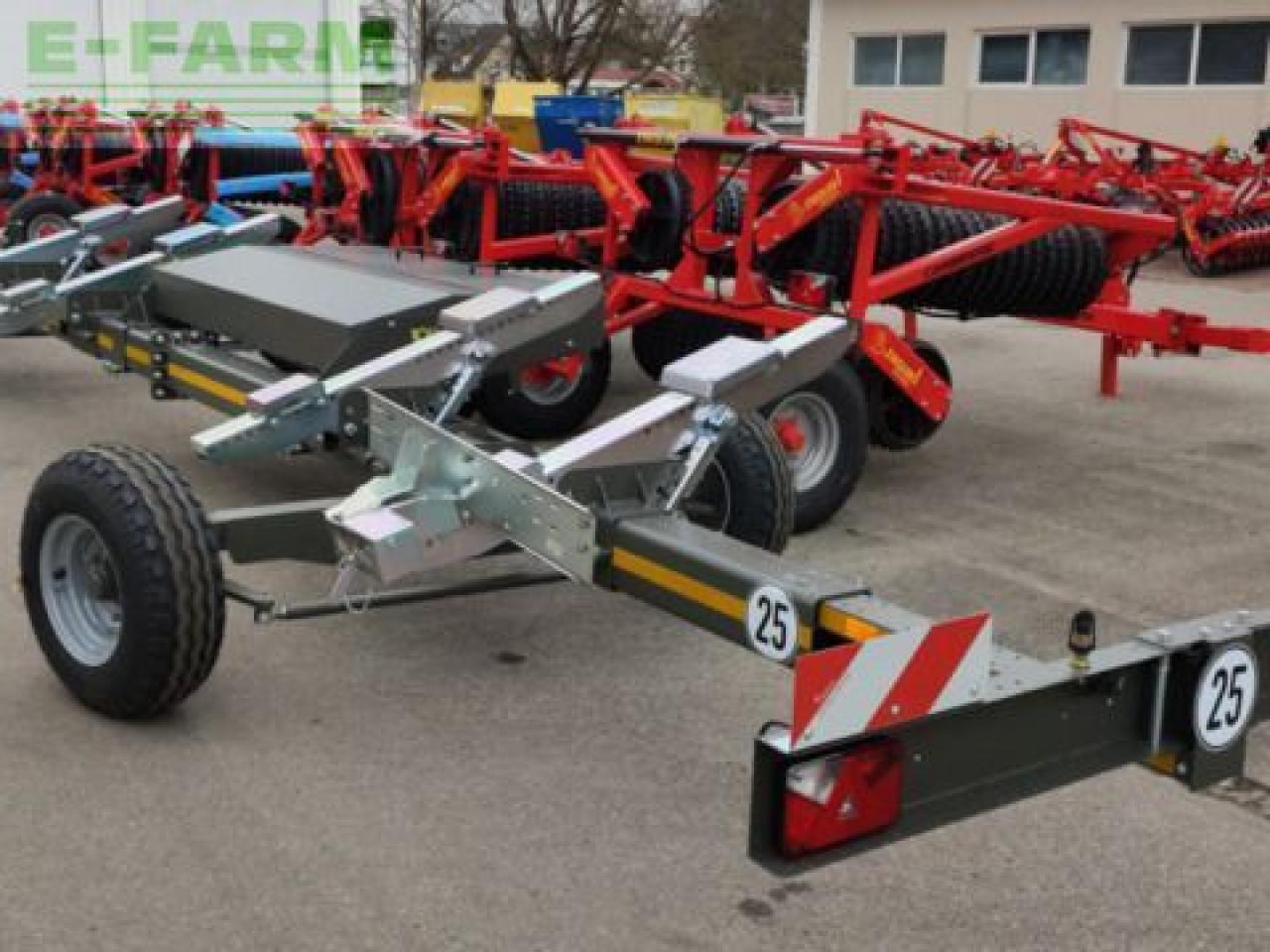 Ziegler transportwagen 4wt zu claas convio - צרופת מקצרת מספוא: תמונה 4 Ziegler transportwagen 4wt zu claas convio - צרופת מקצרת מספוא: תמונה 4