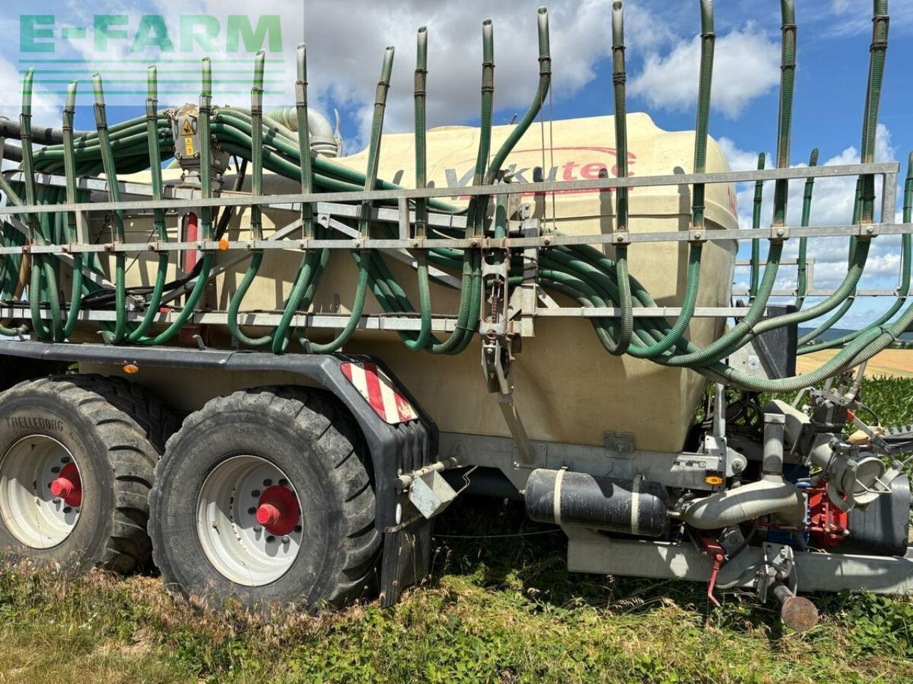 K 14 pul 14m3 mit 15m schleppschlauch - מכל תערובת: תמונה 1 K 14 pul 14m3 mit 15m schleppschlauch - מכל תערובת: תמונה 1