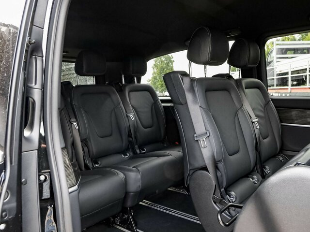 MERCEDES-BENZ EQV 300 Extralang,Avantgarde,8Sitze,2elektr.Tür - מיניבוס, אוטובוס חשמלי: תמונה 4 MERCEDES-BENZ EQV 300 Extralang,Avantgarde,8Sitze,2elektr.Tür - מיניבוס, אוטובוס חשמלי: תמונה 4