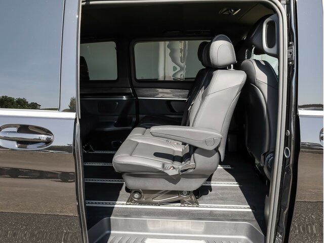 MERCEDES-BENZ EQV 300 Extralang,Avantgarde,8Sitze,2elektr.Tür - מיניבוס, אוטובוס חשמלי: תמונה 5 MERCEDES-BENZ EQV 300 Extralang,Avantgarde,8Sitze,2elektr.Tür - מיניבוס, אוטובוס חשמלי: תמונה 5