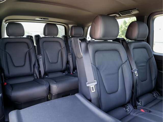 MERCEDES-BENZ EQV 300 Extralang,Avantgarde,8Sitze,2elektr.Tür - מיניבוס, אוטובוס חשמלי: תמונה 4 MERCEDES-BENZ EQV 300 Extralang,Avantgarde,8Sitze,2elektr.Tür - מיניבוס, אוטובוס חשמלי: תמונה 4