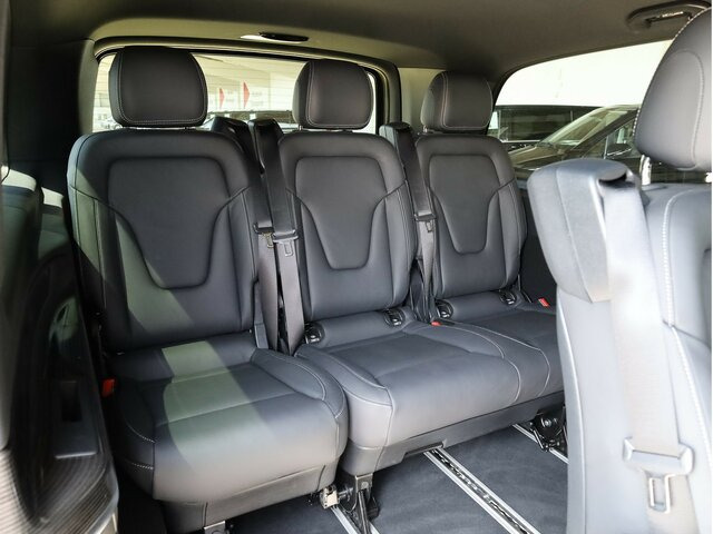 MERCEDES-BENZ EQV 300 Extralang,Avantgarde,8Sitze,2elektr.Tür - מיניבוס, אוטובוס חשמלי: תמונה 4 MERCEDES-BENZ EQV 300 Extralang,Avantgarde,8Sitze,2elektr.Tür - מיניבוס, אוטובוס חשמלי: תמונה 4
