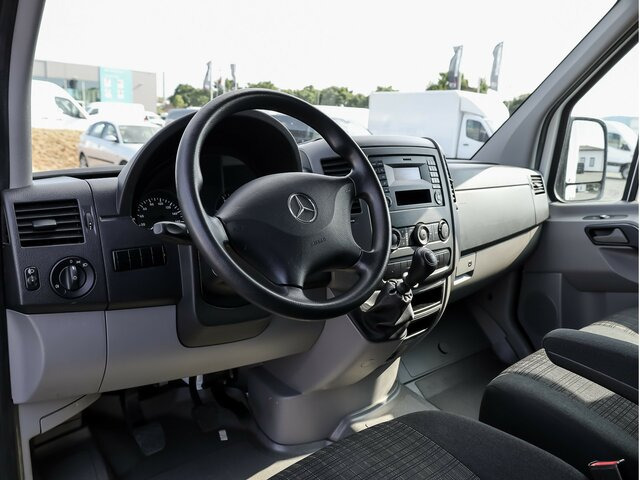 MERCEDES-BENZ Sprinter 214 CDI DOKA Pritsche,Klima,EURO6 - כלי רכב מסחרי במיטה שטוחה, כלי רכב מסחרי קומבי: תמונה 4 MERCEDES-BENZ Sprinter 214 CDI DOKA Pritsche,Klima,EURO6 - כלי רכב מסחרי במיטה שטוחה, כלי רכב מסחרי קומבי: תמונה 4