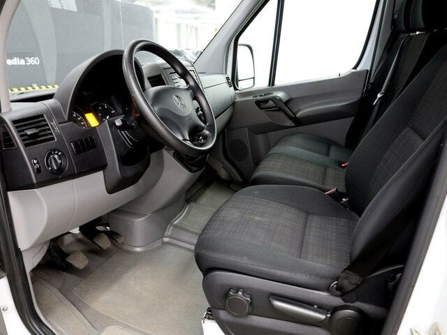 MERCEDES-BENZ Sprinter 214 CDI DOKA Pritsche,Klima,EURO6 - כלי רכב מסחרי במיטה שטוחה, כלי רכב מסחרי קומבי: תמונה 2 MERCEDES-BENZ Sprinter 214 CDI DOKA Pritsche,Klima,EURO6 - כלי רכב מסחרי במיטה שטוחה, כלי רכב מסחרי קומבי: תמונה 2