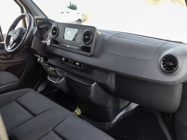 MERCEDES-BENZ Sprinter 214 CDI Kasten,3924,MBUX,Kamera - כלי רכב מסחרי קטן: תמונה 3 MERCEDES-BENZ Sprinter 214 CDI Kasten,3924,MBUX,Kamera - כלי רכב מסחרי קטן: תמונה 3