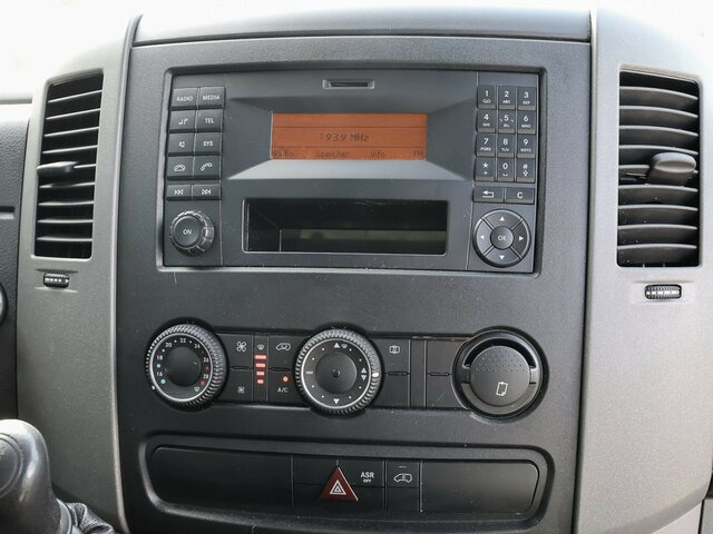 MERCEDES-BENZ Sprinter 316CDI DOKA,Allrad,AHK,Standhzg. - כלי רכב מסחרי במיטה שטוחה, כלי רכב מסחרי קומבי: תמונה 5 MERCEDES-BENZ Sprinter 316CDI DOKA,Allrad,AHK,Standhzg. - כלי רכב מסחרי במיטה שטוחה, כלי רכב מסחרי קומבי: תמונה 5