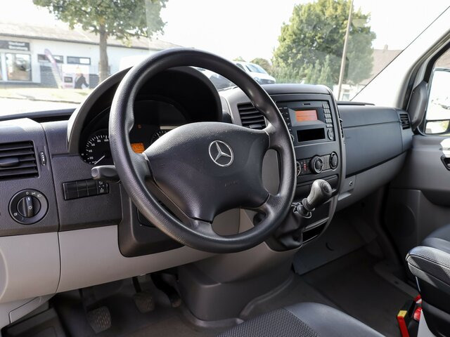 MERCEDES-BENZ Sprinter 316CDI DOKA,Allrad,AHK,Standhzg. - כלי רכב מסחרי במיטה שטוחה, כלי רכב מסחרי קומבי: תמונה 4 MERCEDES-BENZ Sprinter 316CDI DOKA,Allrad,AHK,Standhzg. - כלי רכב מסחרי במיטה שטוחה, כלי רכב מסחרי קומבי: תמונה 4