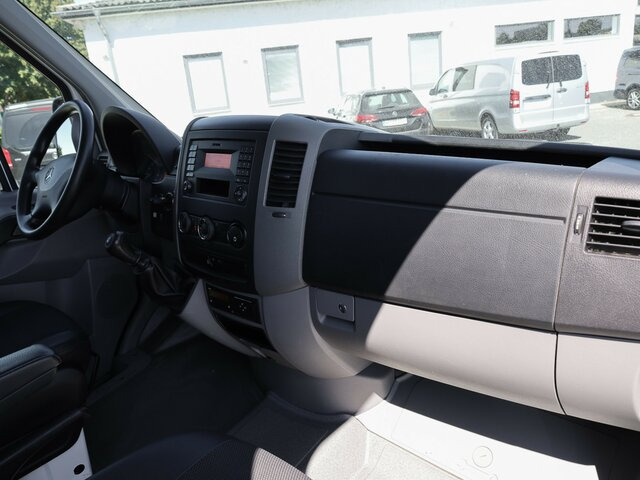 MERCEDES-BENZ Sprinter 316CDI DOKA,Allrad,AHK,TCO,Standhzg. - כלי רכב מסחרי עם וילונות צד, כלי רכב מסחרי קומבי: תמונה 3 MERCEDES-BENZ Sprinter 316CDI DOKA,Allrad,AHK,TCO,Standhzg. - כלי רכב מסחרי עם וילונות צד, כלי רכב מסחרי קומבי: תמונה 3