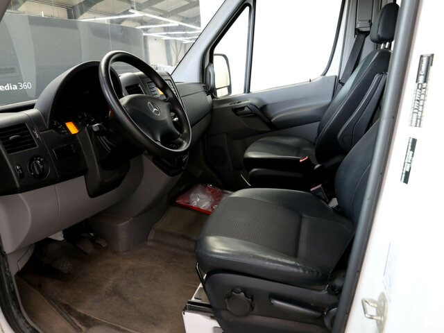 MERCEDES-BENZ Sprinter 316CDI DOKA,Allrad,AHK,TCO,Standhzg. - כלי רכב מסחרי עם וילונות צד, כלי רכב מסחרי קומבי: תמונה 2 MERCEDES-BENZ Sprinter 316CDI DOKA,Allrad,AHK,TCO,Standhzg. - כלי רכב מסחרי עם וילונות צד, כלי רכב מסחרי קומבי: תמונה 2