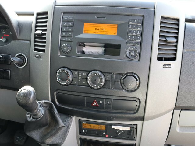 MERCEDES-BENZ Sprinter 316CDI DOKA,Allrad,AHK,TCO,Standhzg. - כלי רכב מסחרי במיטה שטוחה, כלי רכב מסחרי קומבי: תמונה 5 MERCEDES-BENZ Sprinter 316CDI DOKA,Allrad,AHK,TCO,Standhzg. - כלי רכב מסחרי במיטה שטוחה, כלי רכב מסחרי קומבי: תמונה 5