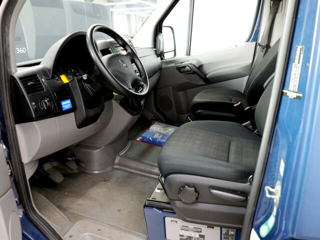 MERCEDES-BENZ Sprinter 316CDI DOKA,Allrad,Klima - כלי רכב מסחרי עם וילונות צד, כלי רכב מסחרי קומבי: תמונה 2 MERCEDES-BENZ Sprinter 316CDI DOKA,Allrad,Klima - כלי רכב מסחרי עם וילונות צד, כלי רכב מסחרי קומבי: תמונה 2