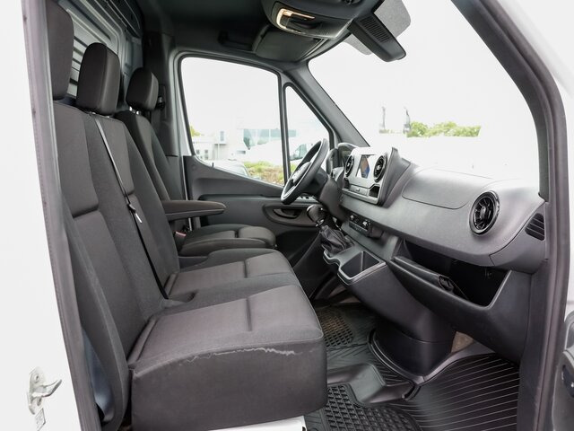 MERCEDES-BENZ Sprinter 317 CDI Kasten,L2H2,MBUX,Kamera - כלי רכב מסחרי עם לוח: תמונה 3 MERCEDES-BENZ Sprinter 317 CDI Kasten,L2H2,MBUX,Kamera - כלי רכב מסחרי עם לוח: תמונה 3
