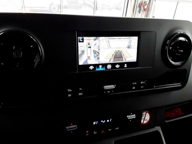 MERCEDES-BENZ Sprinter 317 CDI Kasten,L2H2,MBUX,Kamera - כלי רכב מסחרי עם לוח: תמונה 2 MERCEDES-BENZ Sprinter 317 CDI Kasten,L2H2,MBUX,Kamera - כלי רכב מסחרי עם לוח: תמונה 2