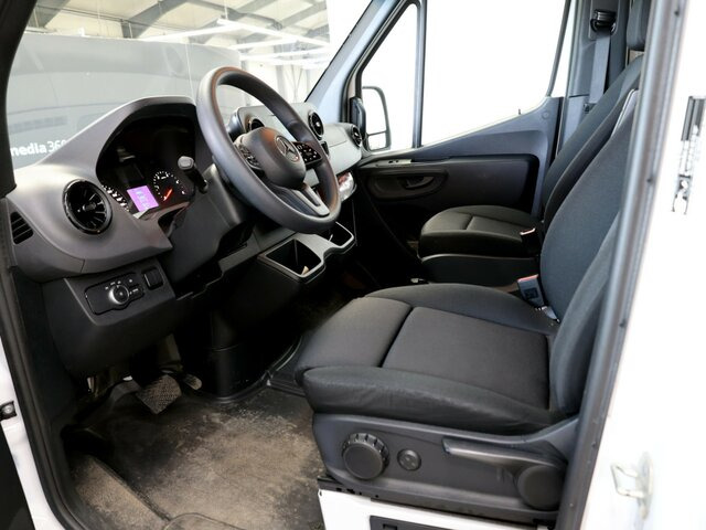MERCEDES-BENZ Sprinter 319CDI DOKA,Allrad,Automatik,LED - כלי רכב מסחרי במיטה שטוחה, כלי רכב מסחרי קומבי: תמונה 2 MERCEDES-BENZ Sprinter 319CDI DOKA,Allrad,Automatik,LED - כלי רכב מסחרי במיטה שטוחה, כלי רכב מסחרי קומבי: תמונה 2