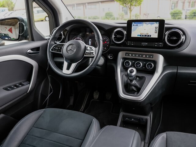 MERCEDES-BENZ T 180 Progressive,AMF Rollstuhlrampe,LED,Navi - כלי רכב מסחרי לנוסעים: תמונה 5 MERCEDES-BENZ T 180 Progressive,AMF Rollstuhlrampe,LED,Navi - כלי רכב מסחרי לנוסעים: תמונה 5