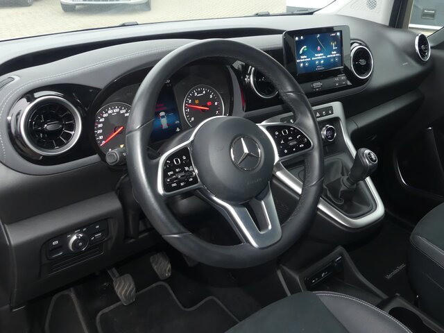 MERCEDES-BENZ T 180 Progressive,LED,MBUX,Navi,Rückfahrkamera - כלי רכב מסחרי לנוסעים: תמונה 4 MERCEDES-BENZ T 180 Progressive,LED,MBUX,Navi,Rückfahrkamera - כלי רכב מסחרי לנוסעים: תמונה 4