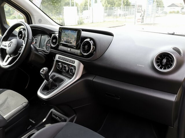 MERCEDES-BENZ T 180 Progressive,LED,Navi,Kamera,Tempomat - כלי רכב מסחרי לנוסעים: תמונה 4 MERCEDES-BENZ T 180 Progressive,LED,Navi,Kamera,Tempomat - כלי רכב מסחרי לנוסעים: תמונה 4