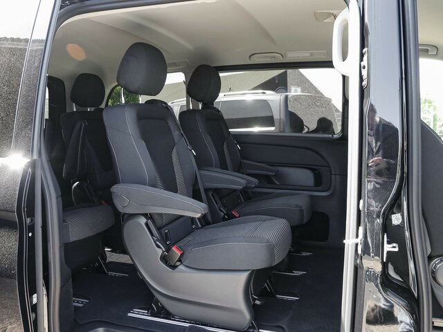 MERCEDES-BENZ V 220 d STYLE kompakt,6Sitzer,Distronic,AHK - מיניבוס, כלי רכב מסחרי לנוסעים: תמונה 2 MERCEDES-BENZ V 220 d STYLE kompakt,6Sitzer,Distronic,AHK - מיניבוס, כלי רכב מסחרי לנוסעים: תמונה 2