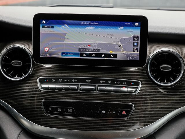 MERCEDES-BENZ V 300 Avantgarde,Extralang,2xSchiebetür el.,AHK... - מיניבוס, כלי רכב מסחרי לנוסעים: תמונה 5 MERCEDES-BENZ V 300 Avantgarde,Extralang,2xSchiebetür el.,AHK... - מיניבוס, כלי רכב מסחרי לנוסעים: תמונה 5