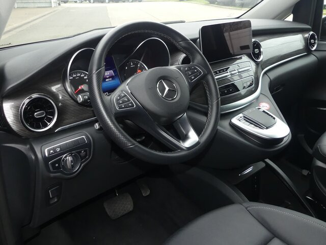 MERCEDES-BENZ V 300 Avantgarde,Extralang,2xSchiebetür el.,AHK - מיניבוס, כלי רכב מסחרי לנוסעים: תמונה 4 MERCEDES-BENZ V 300 Avantgarde,Extralang,2xSchiebetür el.,AHK - מיניבוס, כלי רכב מסחרי לנוסעים: תמונה 4