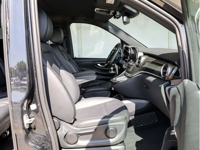 MERCEDES-BENZ V 300 Avantgarde Extralang,2xSchiebetür elektr. - כלי רכב מסחרי לנוסעים: תמונה 5 MERCEDES-BENZ V 300 Avantgarde Extralang,2xSchiebetür elektr. - כלי רכב מסחרי לנוסעים: תמונה 5